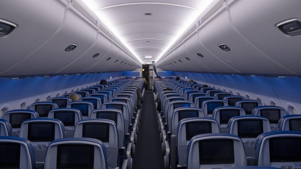 Empty seats on Delta Airlines flight.