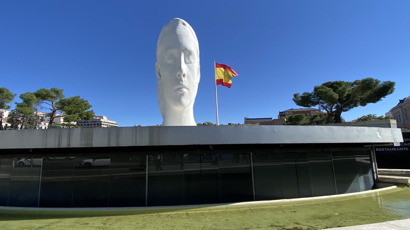 rt sculpture of Julia by Jaume Plensa in the City of Madrid
