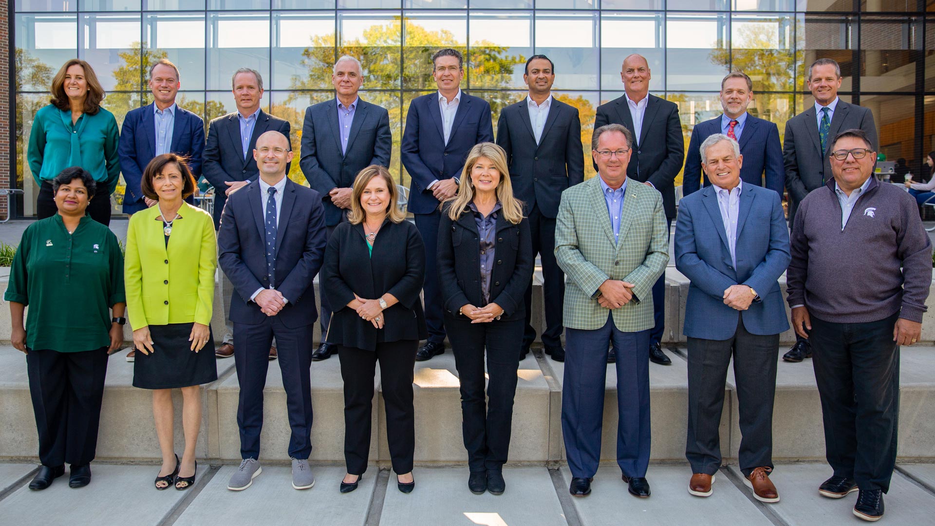 The 2021-22 Broad College Advisory Board poses for a group photo