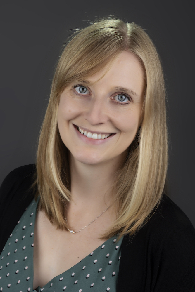 Simone Peinkofer headshot