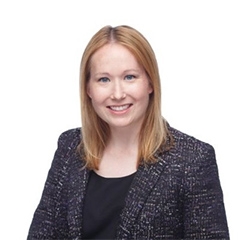 Lindsey Brake headshot