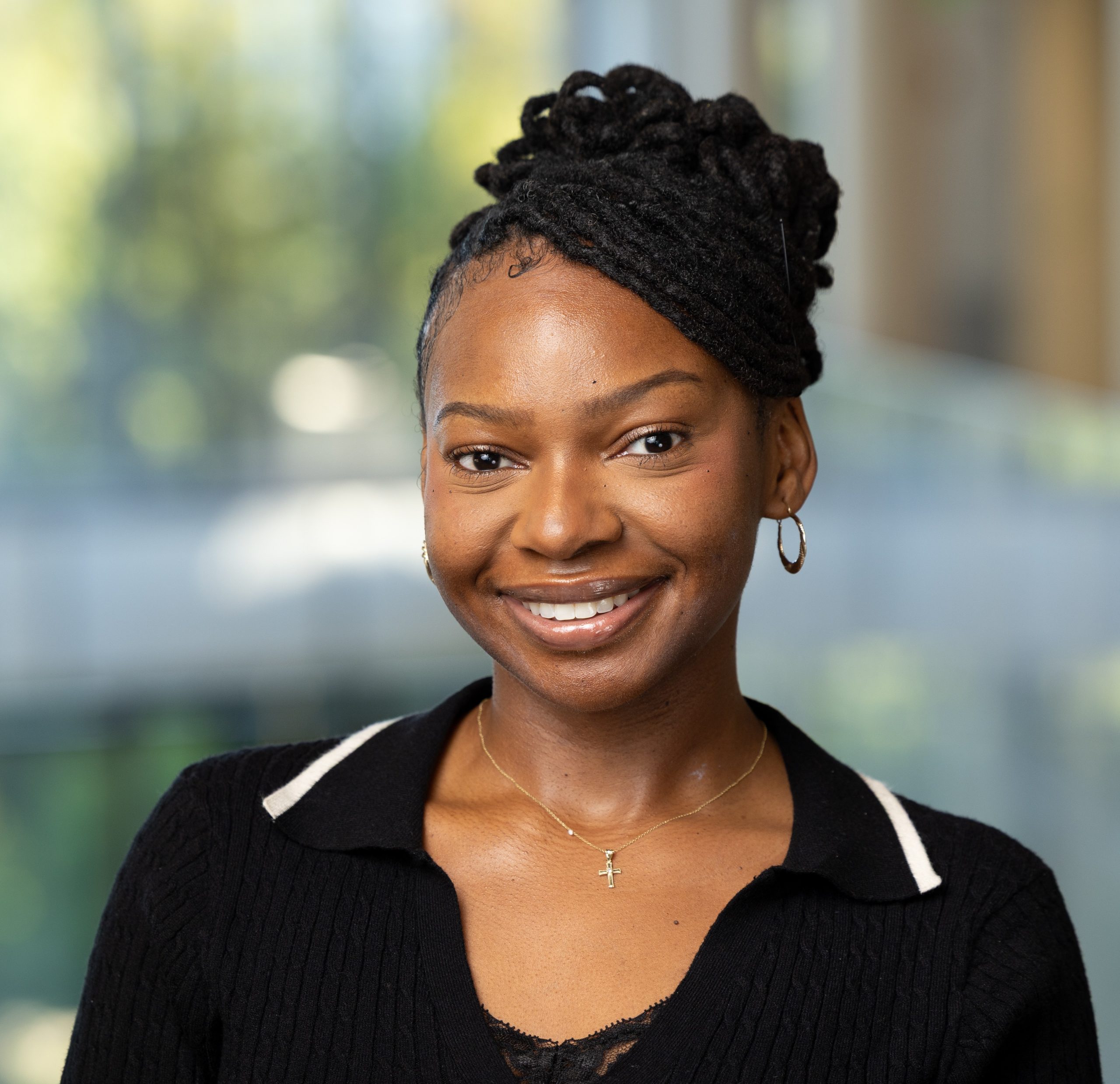 ashley cooper mba headshot