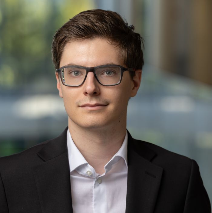 max weiten headshot