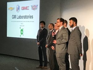 Full-Time MBA students present their ideas during the Fall 2018 Extreme Green competition. Photo by Bethany Corne