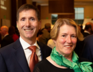 A picture of David Vargo (B.A. Finance ’79), member of the Financial Markets Institute board, and his wife Sheila Collins at an event.